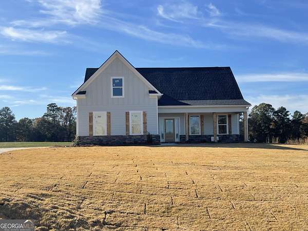 1.57 Acres of Residential Land with Home for Sale in McDonough, Georgia