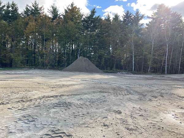 0.4 Acres of Residential Land for Sale in Chester, New Hampshire