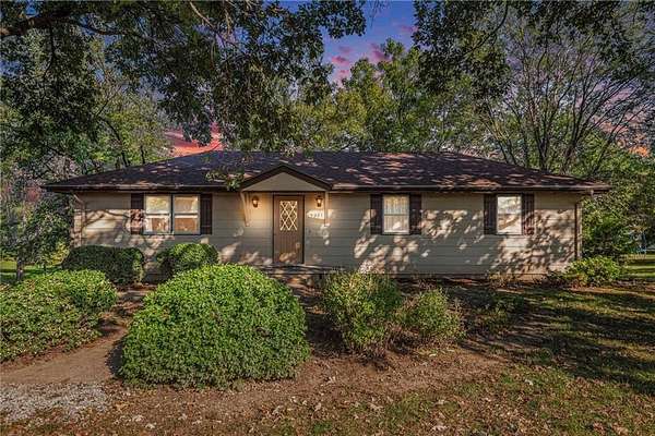 1.5 Acres of Residential Land with Home for Sale in Edgerton, Missouri