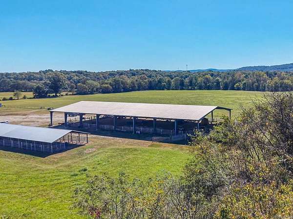 186 Acres of Agricultural Land for Sale in Story, Arkansas