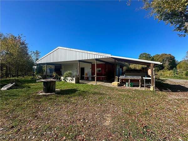 25.6 Acres of Land for Sale in Youngstown, Ohio