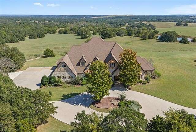 99.8 Acres of Recreational Land with Home for Sale in Ardmore, Oklahoma