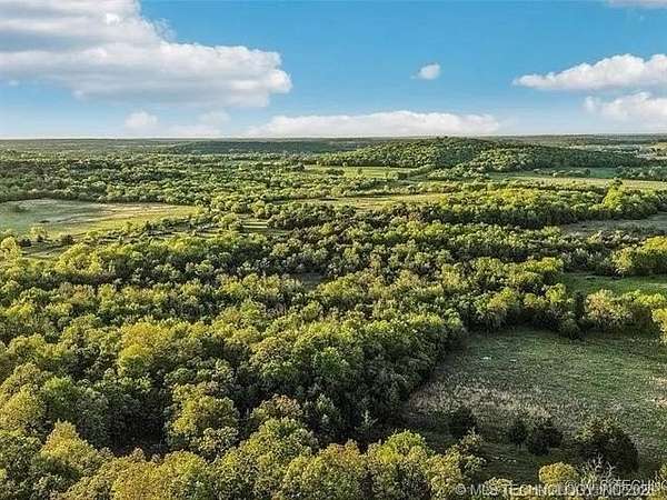 39.2 Acres of Recreational & Residential Land for Sale in Tahlequah, Oklahoma