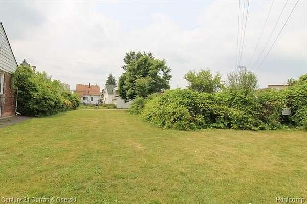 0.11 Acres of Residential Land for Sale in Dearborn, Michigan