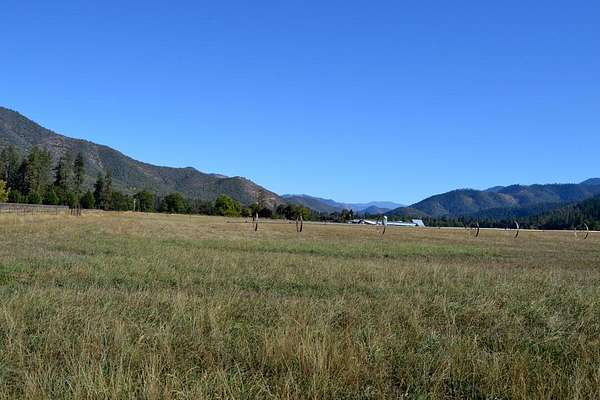 172 Acres of Agricultural Land with Home for Sale in Applegate, Oregon