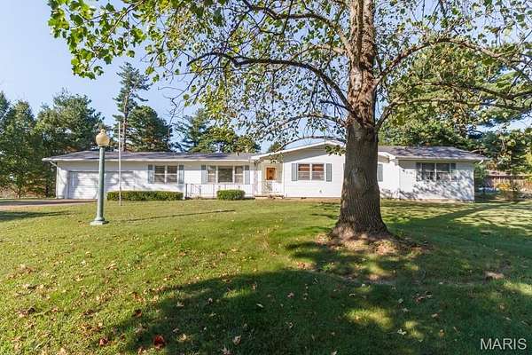 7.2 Acres of Residential Land with Home for Sale in Lebanon, Missouri