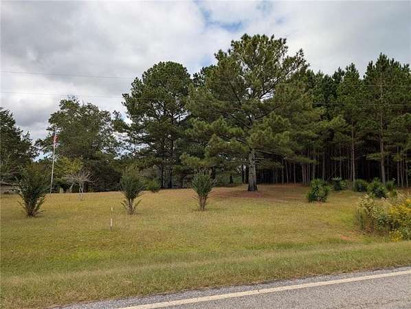 15 Acres of Land for Sale in Roopville, Georgia