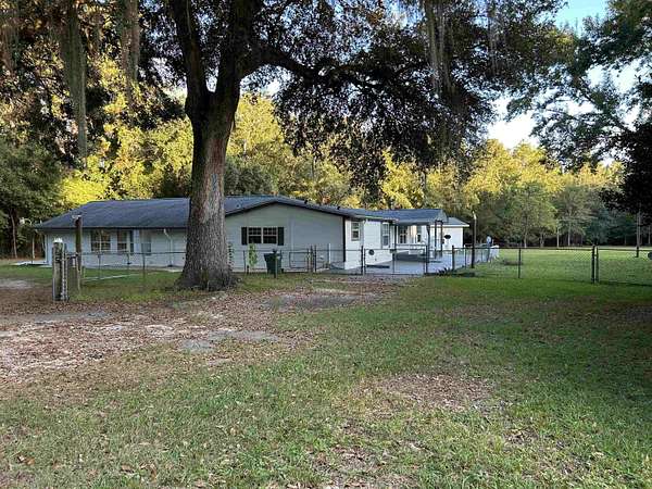 1.75 Acres of Residential Land with Home for Sale in Havana, Florida