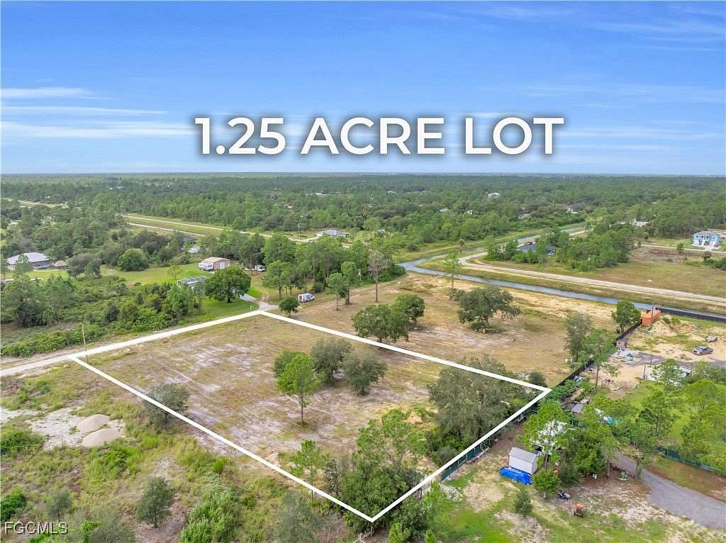 1.25 Acres of Residential Land for Sale in LaBelle, Florida