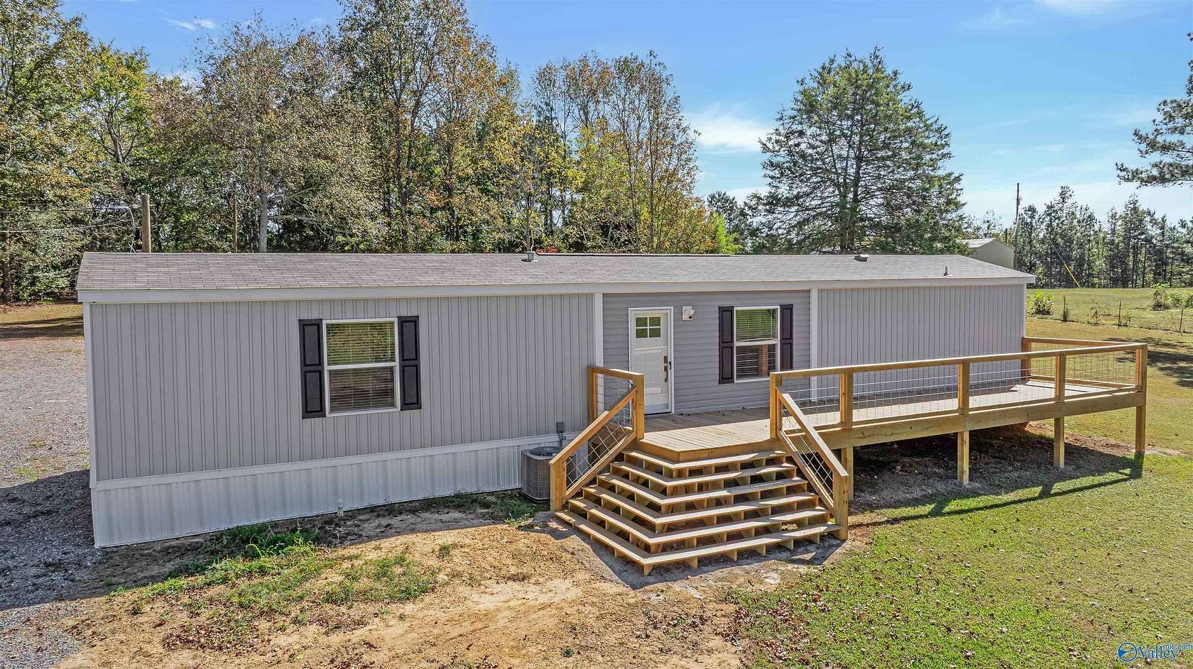 2 Acres of Land with Home for Sale in Fort Payne, Alabama