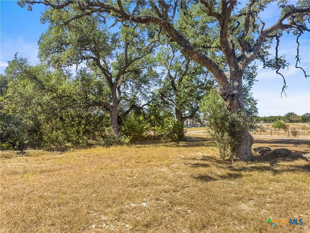 1 Acre of Residential Land for Sale in Canyon Lake, Texas