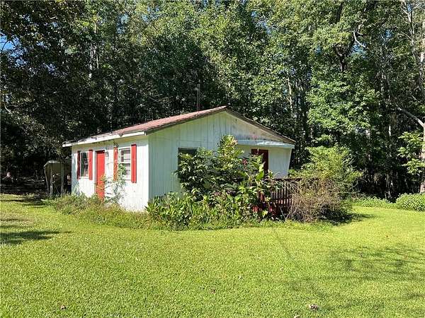 2.46 Acres of Residential Land with Home for Sale in Monroe, Georgia