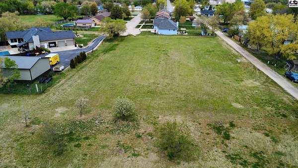 1 Acre of Residential Land for Sale in McPherson, Kansas