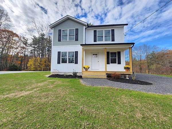 2 Acres of Residential Land with Home for Sale in Winchendon, Massachusetts