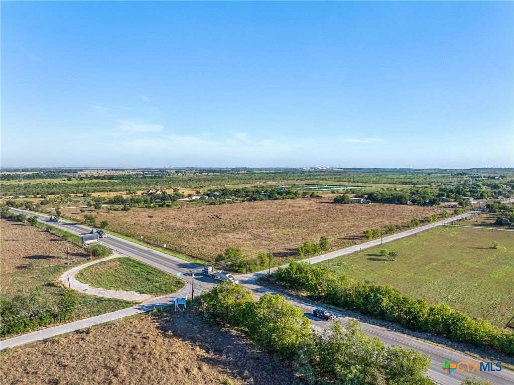 16.2 Acres of Mixed-Use Land for Sale in Martindale, Texas