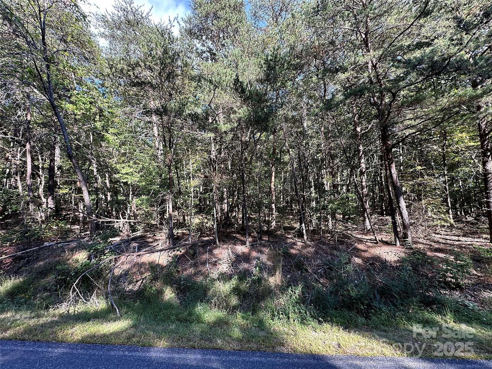 5 Acres of Residential Land for Sale in Statesville, North Carolina