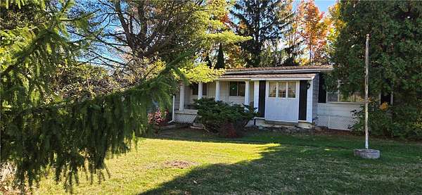 2.5 Acres of Residential Land with Home for Sale in Hemlock, New York