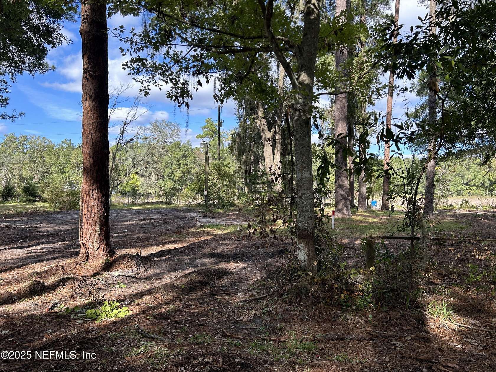 4.85 Acres of Land for Sale in Middleburg, Florida
