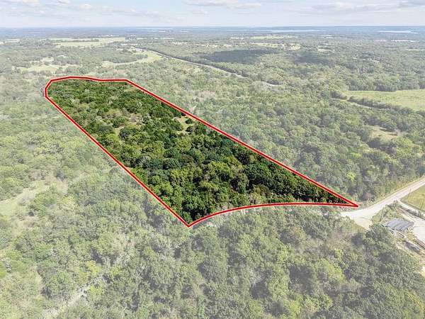 25 Acres of Recreational Land for Sale in Sadler, Texas