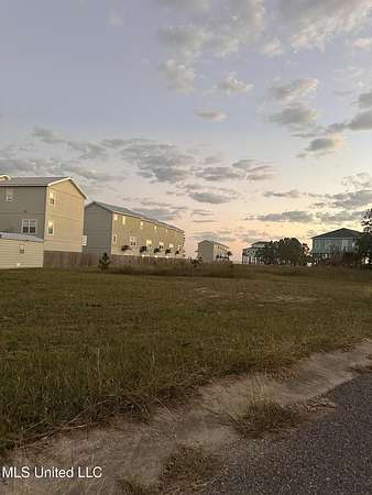 0.43 Acres of Residential Land for Sale in Long Beach, Mississippi