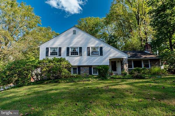 1.55 Acres of Residential Land with Home for Sale in Broomall, Pennsylvania