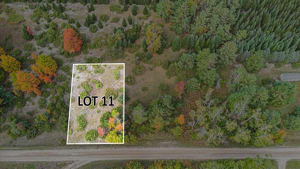 0.34 Acres of Land for Sale in Cheboygan, Michigan