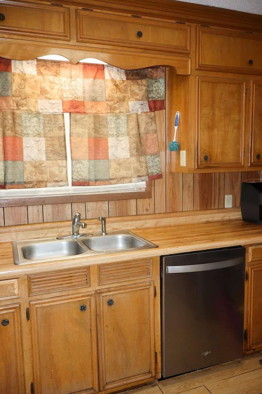 2 Acres of Land with Home for Sale in Sumrall, Mississippi