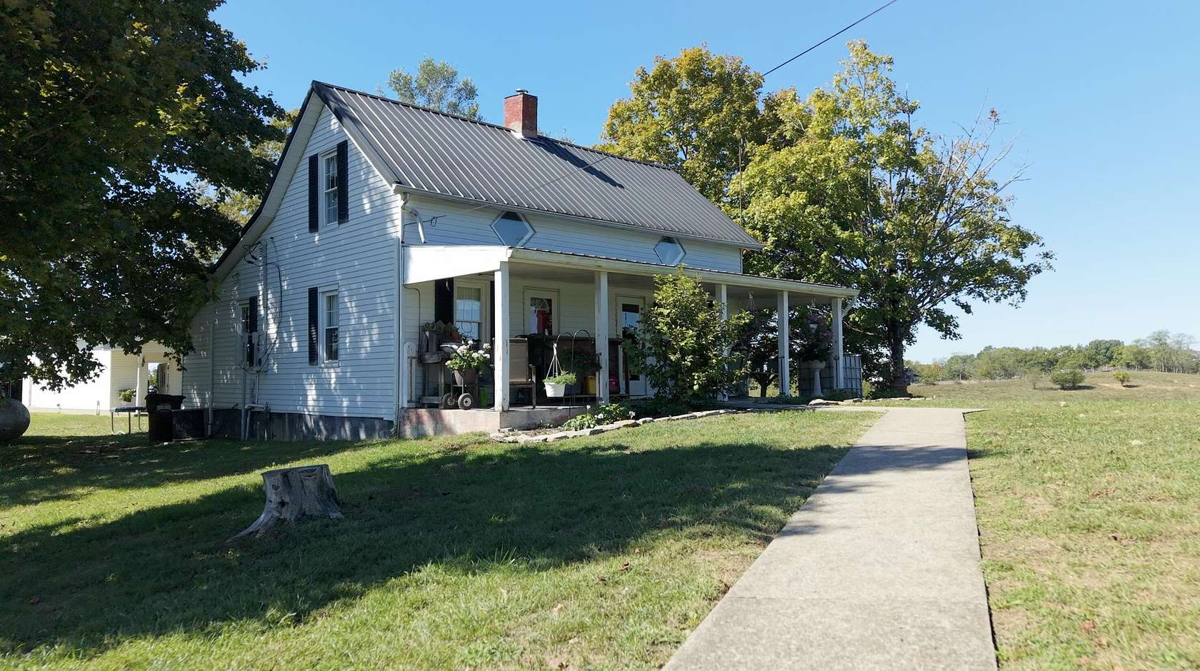 87.4 Acres of Land with Home for Sale in Willisburg, Kentucky