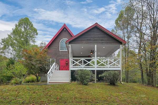 9.63 Acres of Land with Home for Sale in Guysville, Ohio