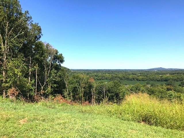 6.5 Acres of Residential Land for Sale in Shelbyville, Tennessee