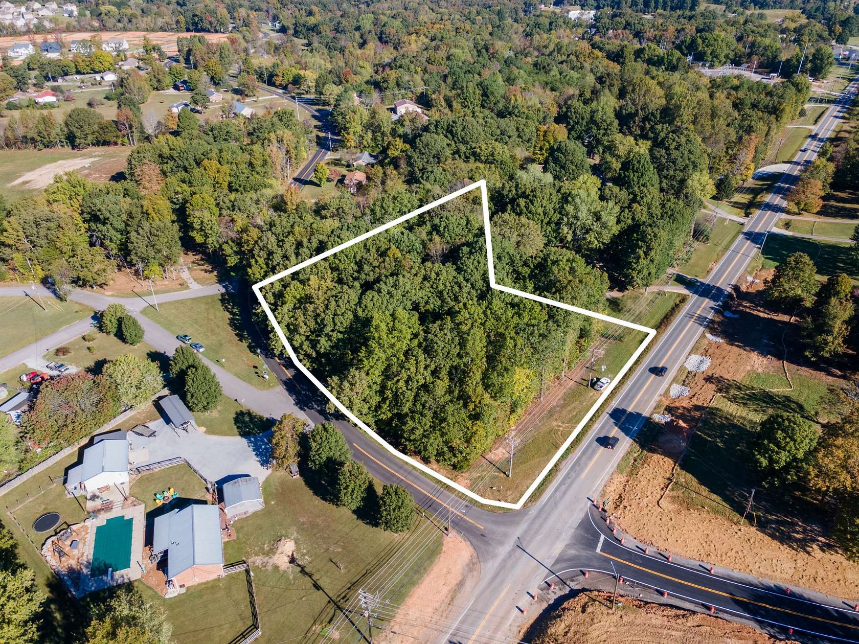 2.17 Acres of Mixed-Use Land for Sale in Fairview, Tennessee