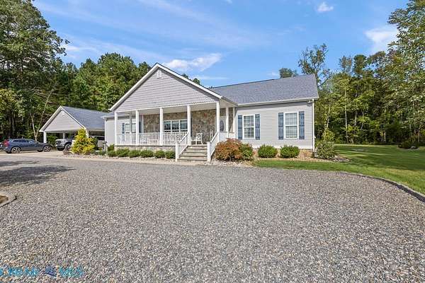 3 Acres of Residential Land with Home for Sale in Cardinal, Virginia