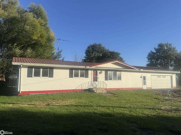 4.12 Acres of Residential Land with Home for Sale in Dumont, Iowa