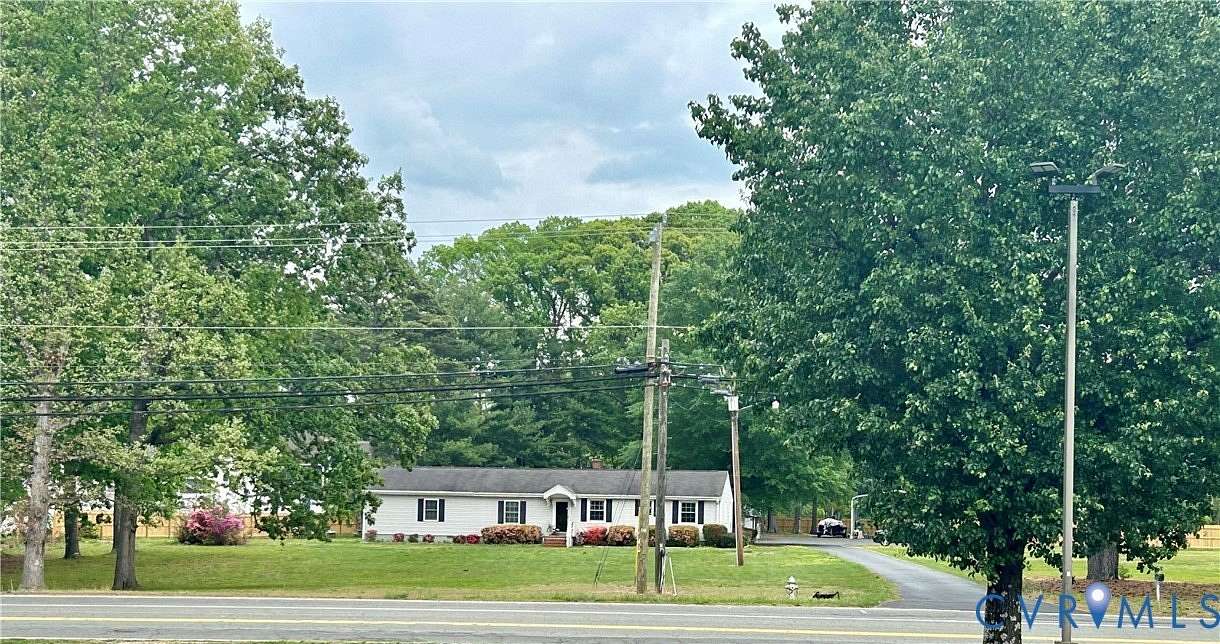 1.8 Acres of Residential Land with Home for Sale in Mechanicsville, Virginia