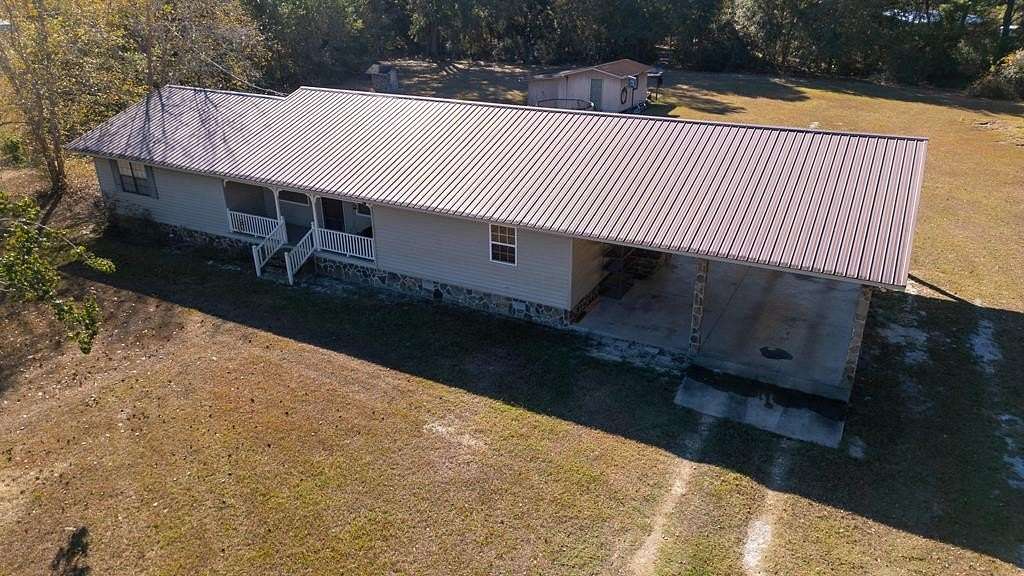 2 Acres of Residential Land with Home for Sale in Alma, Georgia