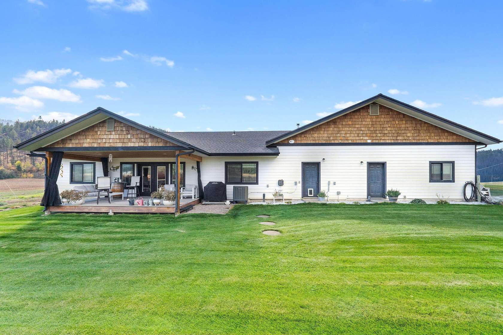 33 Acres of Land with Home for Sale in Chewelah, Washington