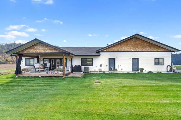 33 Acres of Land with Home for Sale in Chewelah, Washington