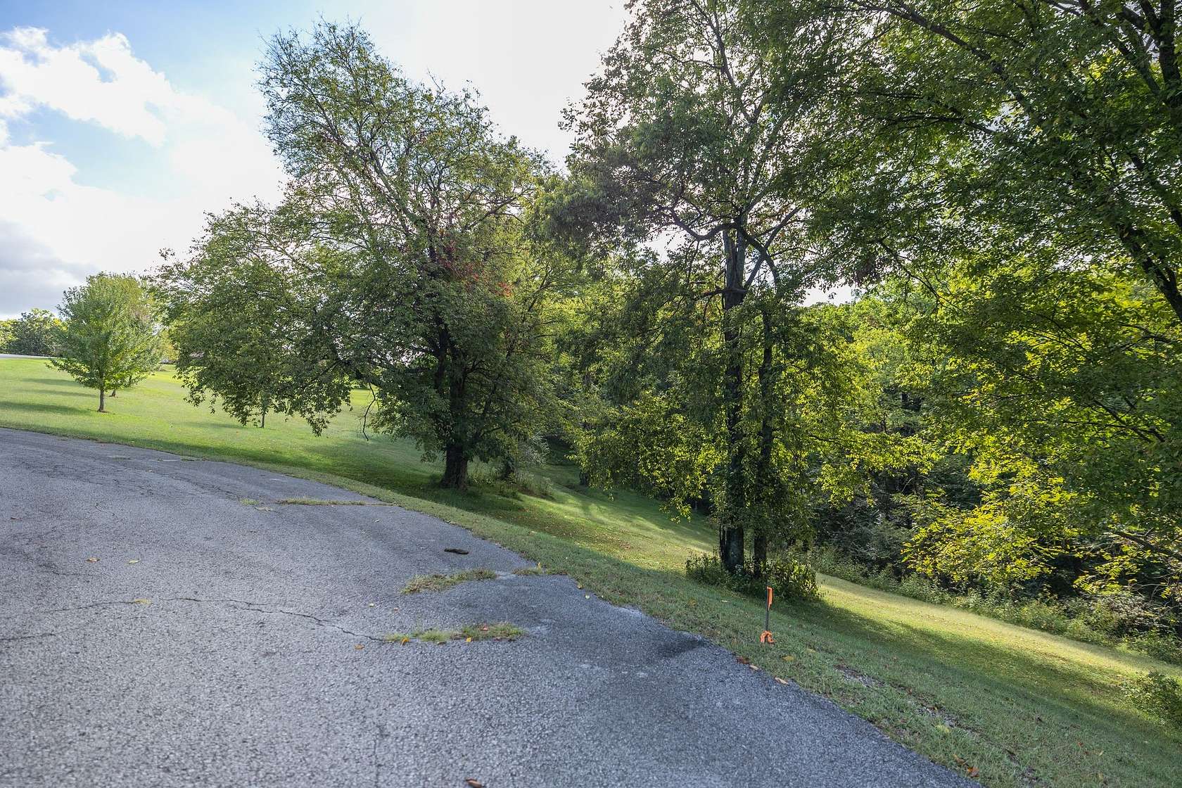 1.19 Acres of Residential Land for Sale in Columbia, Tennessee