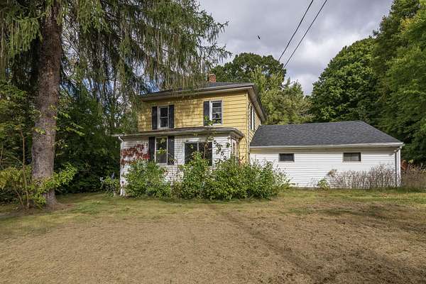 2 Acres of Residential Land with Home for Sale in Lawrence, Michigan