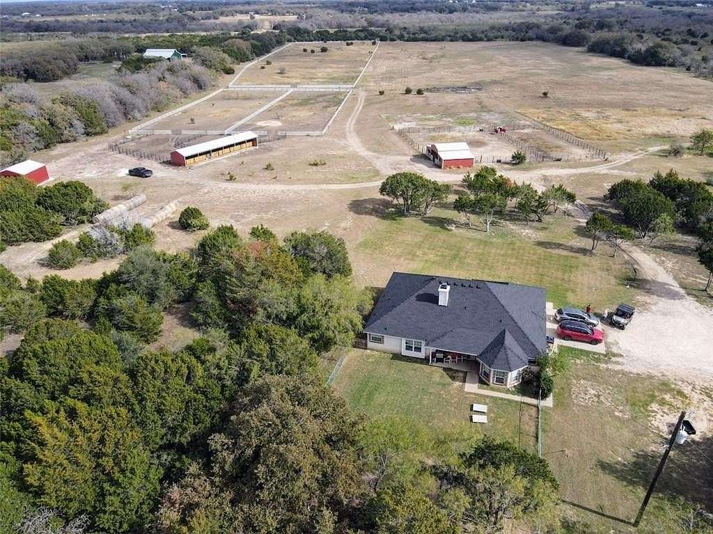 40.3 Acres of Land with Home for Sale in Waco, Texas