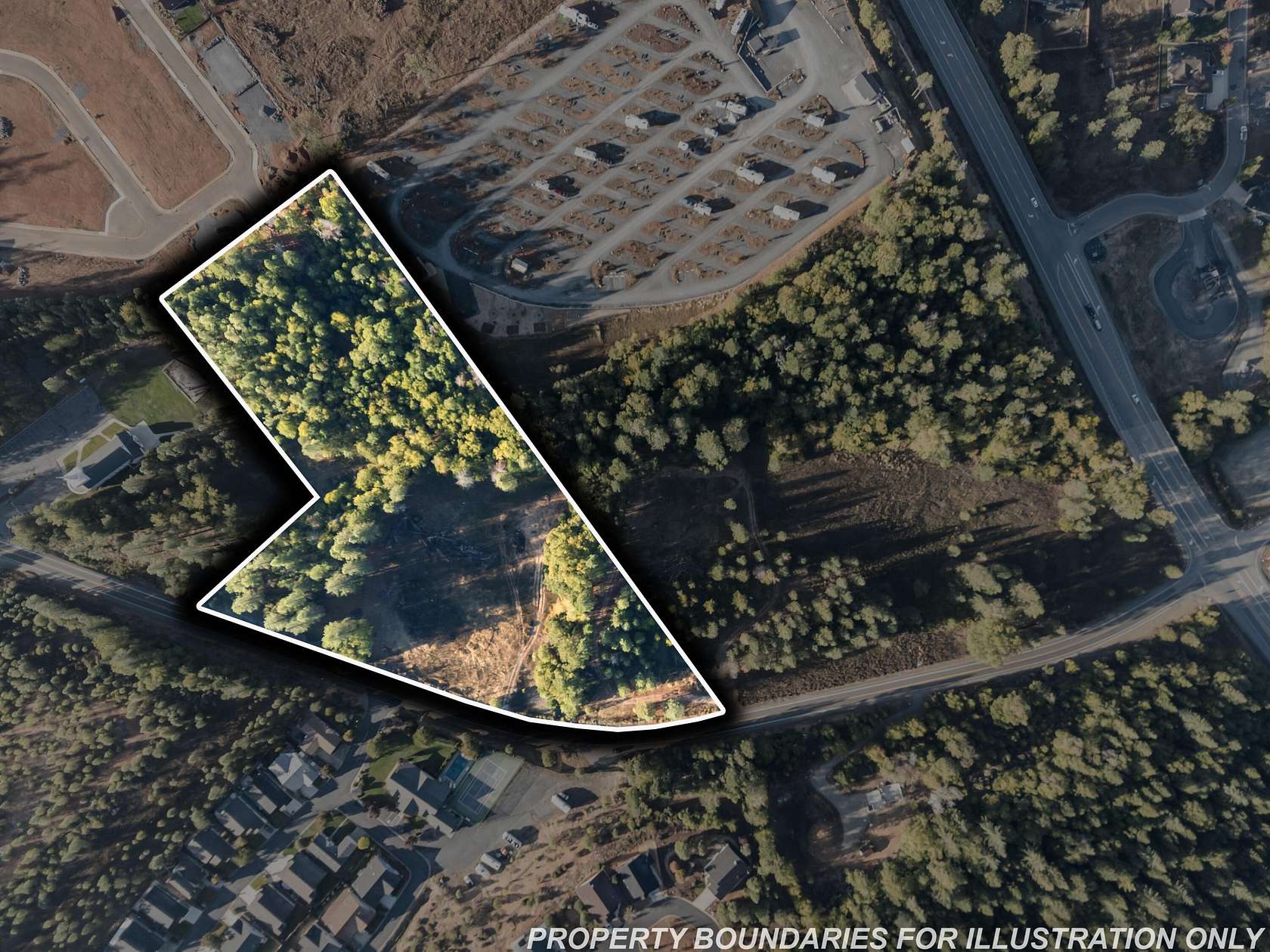 7.84 Acres of Residential Land for Sale in Cave Junction, Oregon