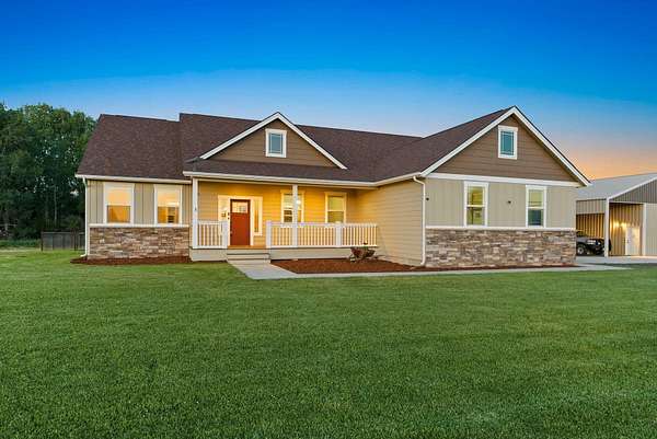 6.44 Acres of Residential Land with Home for Sale in Deer Park, Washington