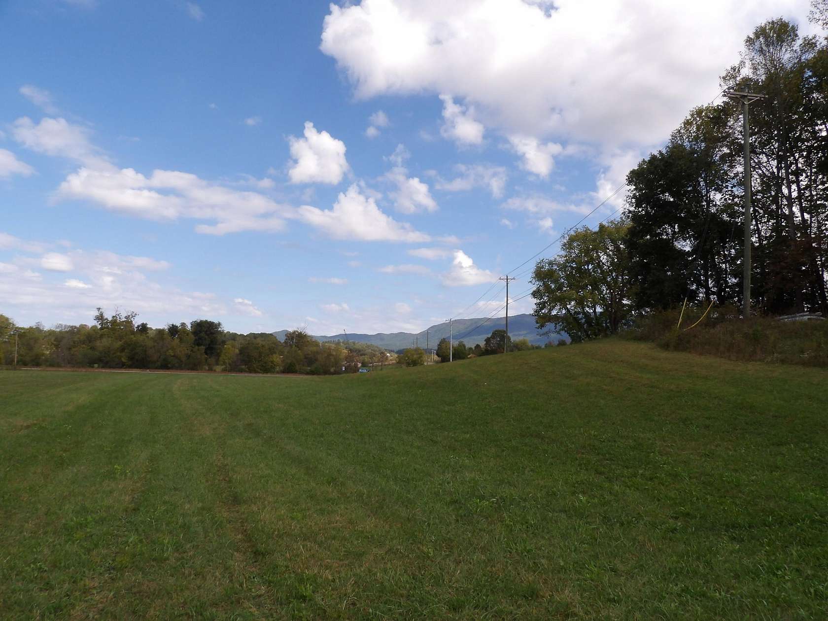11.4 Acres of Land for Sale in Sevierville, Tennessee