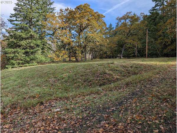 3 Acres of Residential Land for Sale in Eugene, Oregon