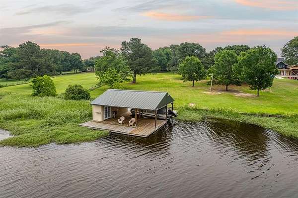 2 Acres of Residential Land with Home for Sale in Athens, Texas