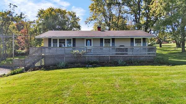 11 Acres of Land with Home for Sale in Mansfield, Ohio