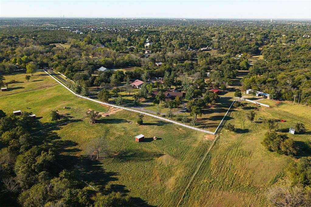 25.2 Acres of Land with Home for Sale in Edmond, Oklahoma