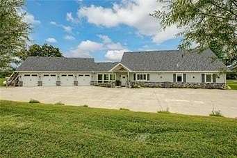 14.4 Acres of Improved Land for Sale in Lathrop, Missouri