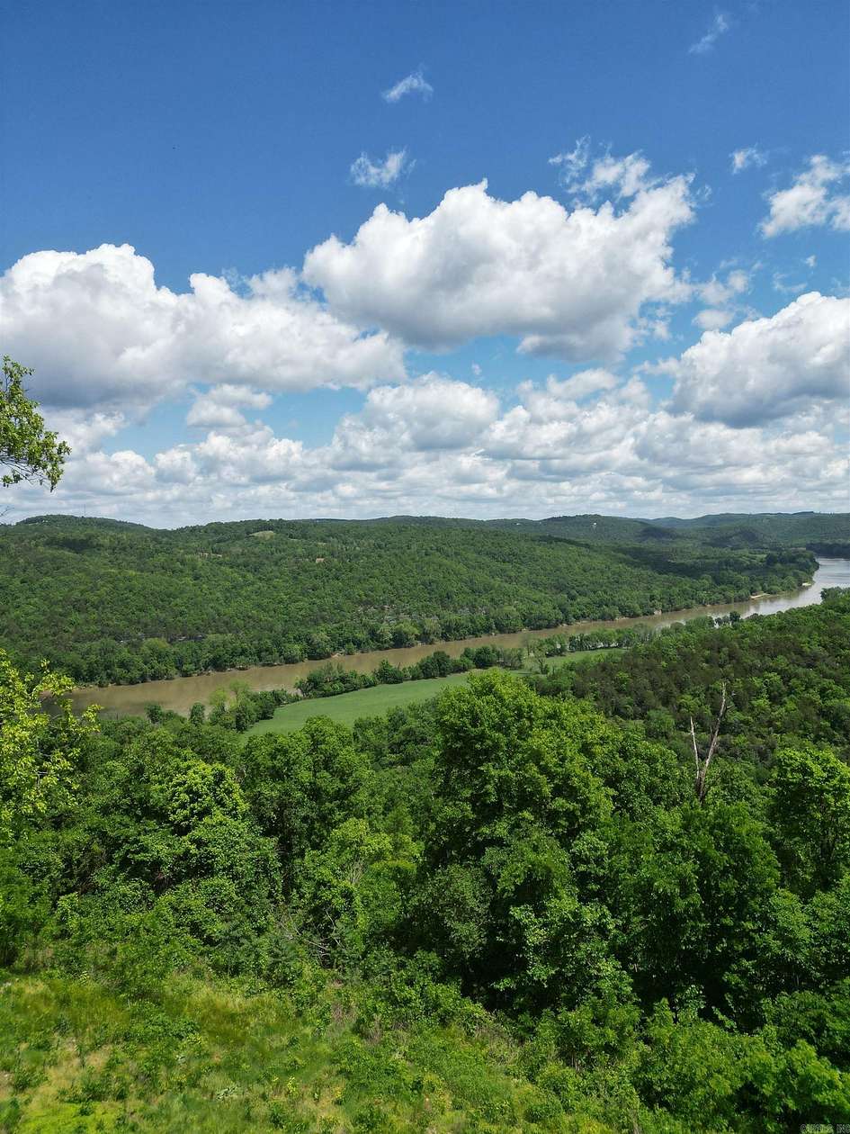 5 Acres of Residential Land for Sale in Mountain View, Arkansas