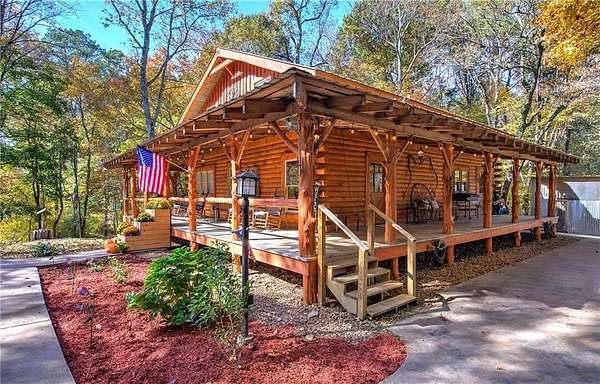 5 Acres of Land with Home for Sale in Fairmount, Georgia